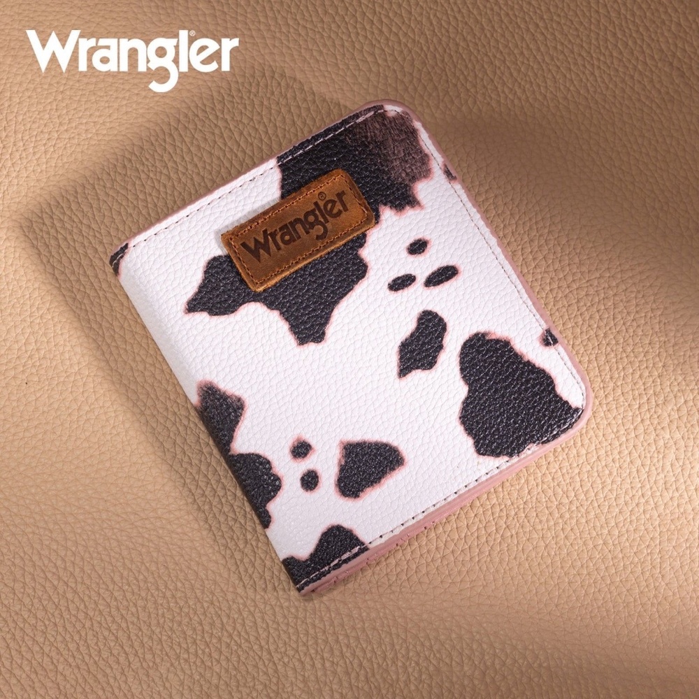Wrangler Pink Cow Bi-Fold Wallet NWT